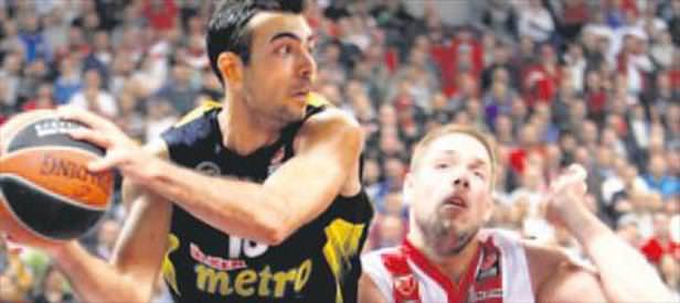 Fener yıldız saydırdı