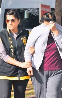 Gardıropta yakalandı