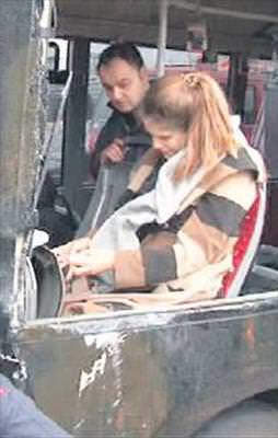 Metrobüsle kafa kafaya