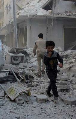 Rus uçakları Halep'te yine sivilleri vurdu!