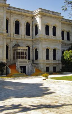 Hürriyet'ten algı anketi