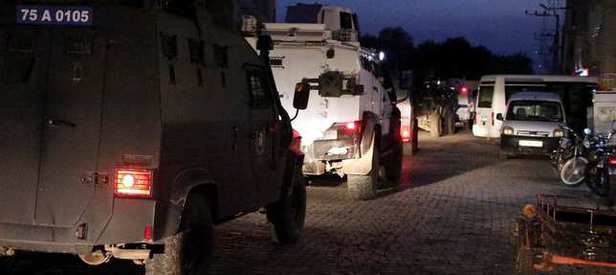 Mardin’de polise bombalı saldırı: 4 yaralı