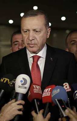 "Fırat'ın batısına kimse geçemez"