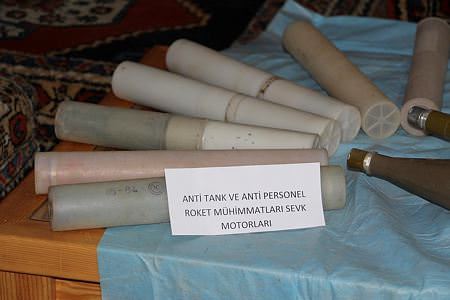 Vatandaş ihbar etti PKK'nın cephanesi ele geçirildi-4