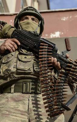 Silvan'da teröristlere büyük darbe