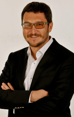 Koray Çalışkan suçu Müslümanlara yükledi