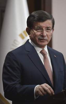Başbakan Davutoğlu'ndan önemli açıklamlar