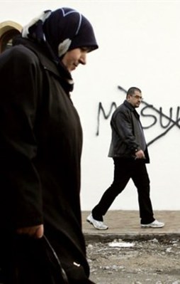 Slovakya Müslümanları fişliyor