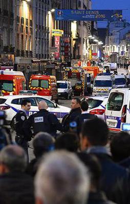 Kadın terörist üzerindeki bombayı patlattı