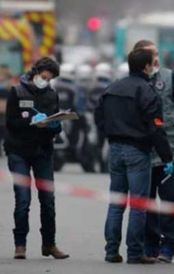 Fransa'da Müslümanlara peşpeşe saldırılar