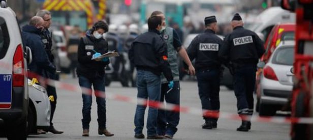 Fransa’da Müslümanlara peşpeşe saldırılar