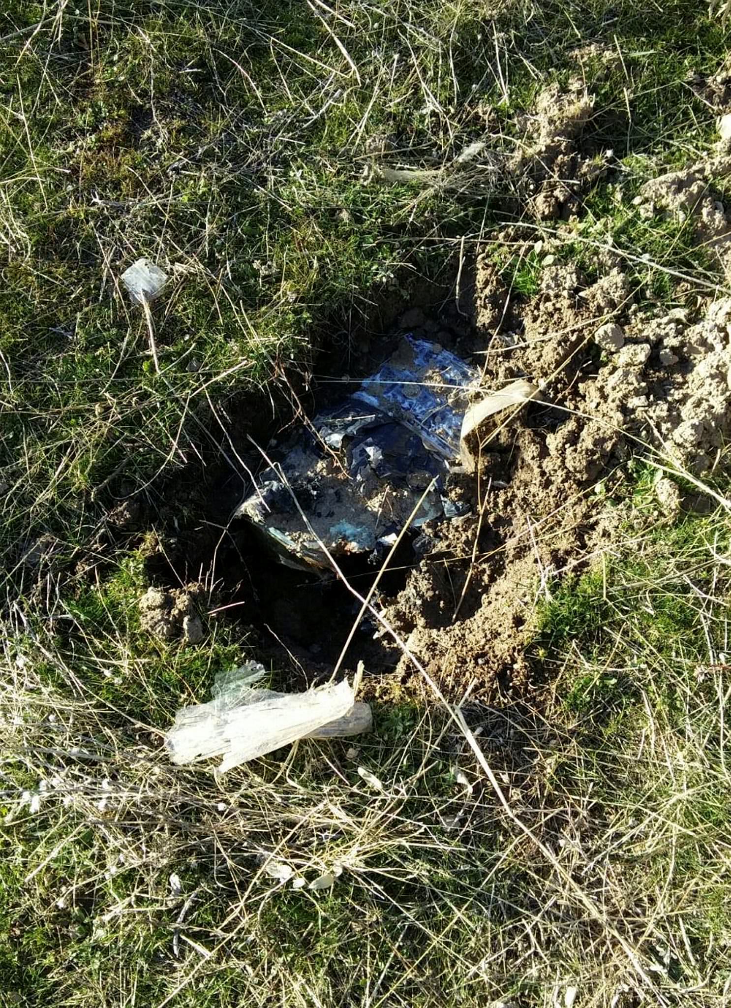 Helikopterlerin indiği yerde 4 bomba bulundu-1