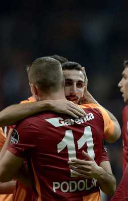 Aslan'a Arena'da şok!