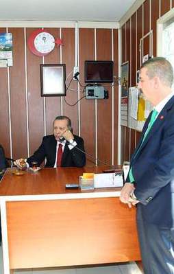 Cumhurbaşkanı Erdoğan'dan taksicilere ziyaret