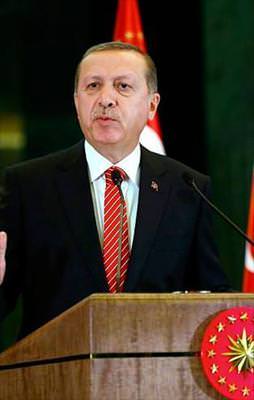 Türkmenleri vuruyorlar