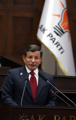Davutoğlu'ndan önemli açıklamalar