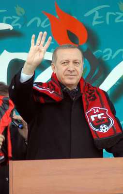 "Bu millet göğüs göğüse savaşmayı çok iyi bilir"