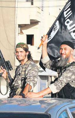 Rakka'da hayat devam ediyor