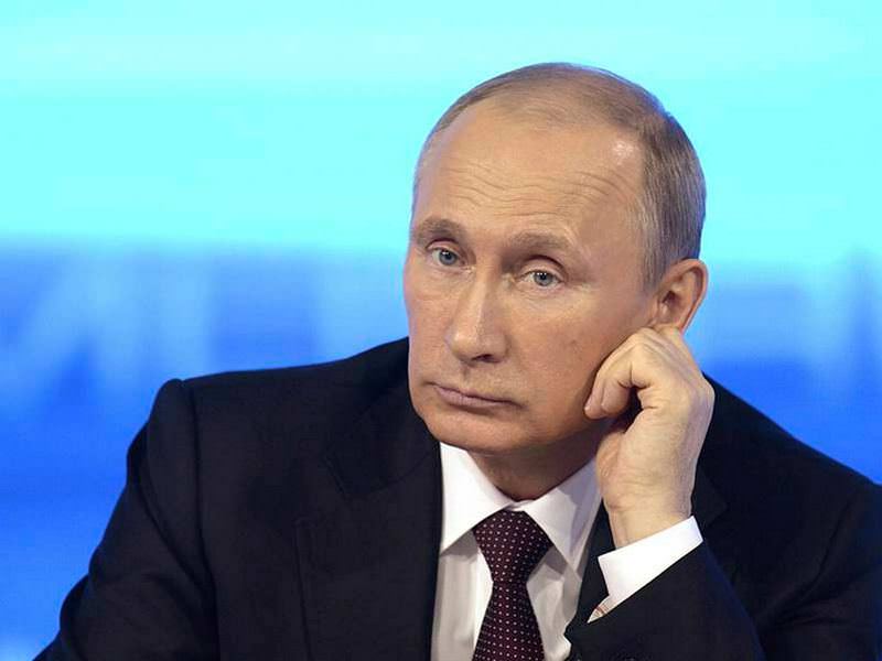 Putin Türkiye'ye yaptırım kararlarını imzaladı