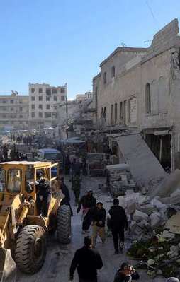 Rus savaş uçakları sivilleri vurdu: 40 ölü