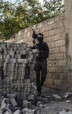 3 ilde PKK'ya darbe!