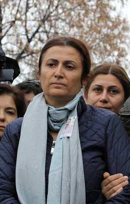 Tahir Elçi'nin eşine tehdit iddiası!