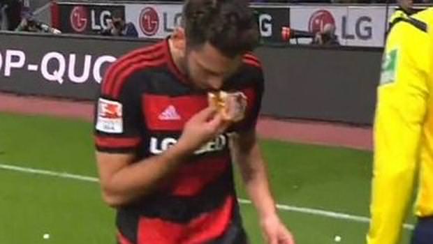Hakan Çalhanoğlu'ndan övgü alan hareket