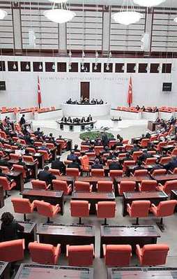 Meclis komisyonları başkanlarını seçti