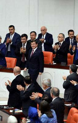 64. hükümet güvenoyu aldı