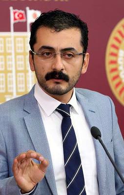 Eren Erdem yine rezil oldu