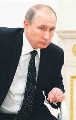 Putin sürekli yalan söylüyor