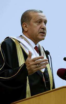 Erdoğan: Tedbirlerimizi almak mecburiyetindeyiz