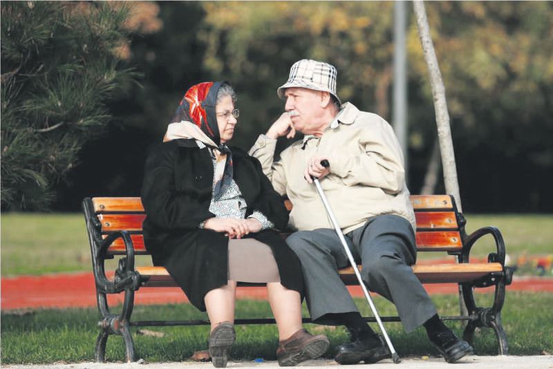 Emekliye ek gelir