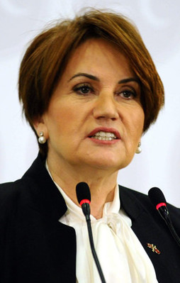 Akşener'den kendini ele veren açıklama