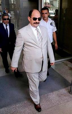 Zekeriya Öz'ün masrafları Koza'dan