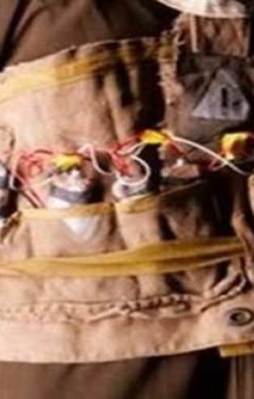 Canlı bomba kendini patlattı: 3 ölü