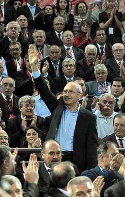 CHP küçülmeye gidiyor
