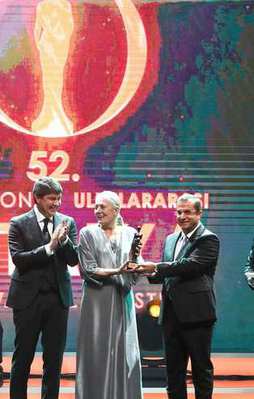 Antalya'da ödüller sahiplerini buldu