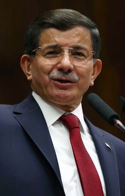 Davutoğlu'ndan önemli açıklamalar
