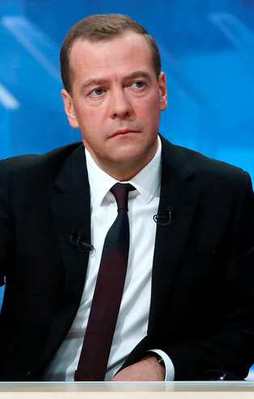 Medvedev itiraf etti: Zararlı çıktık
