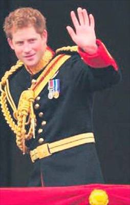 Küçük prensi kaptı