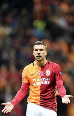 Podolski hakkında suç duyurusu