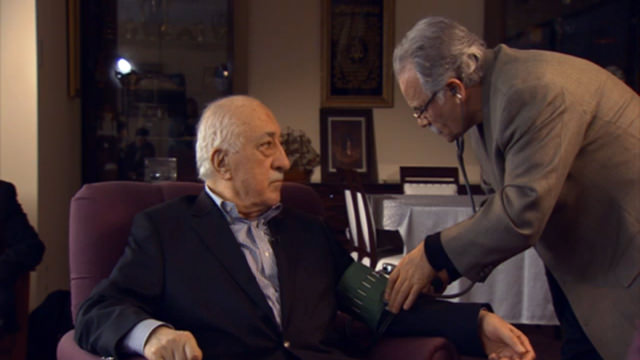 Gülen'in doktoru da kaçtı