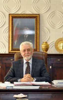 Prof. Dr. Ahmet Ağırakça'ya büyük ödül