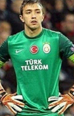 Beşiktaş-G.Saray capsleri