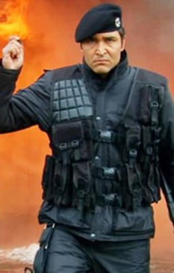 FETÖ'nün dizisini yandaşı FOX aldı