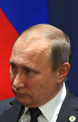 Rus ekonomisine petrol darbesi