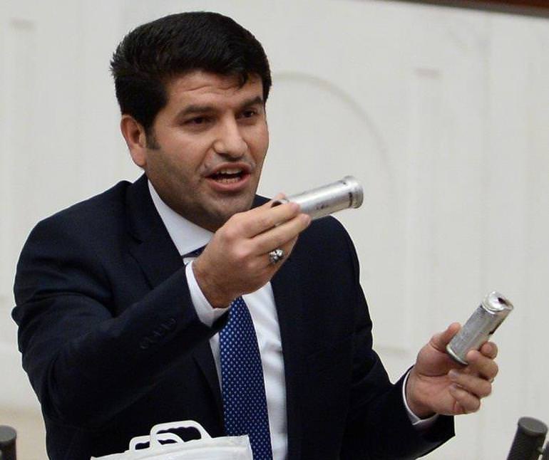HDP'li vekil Meclis'i cephaneliğe çevirdi-2