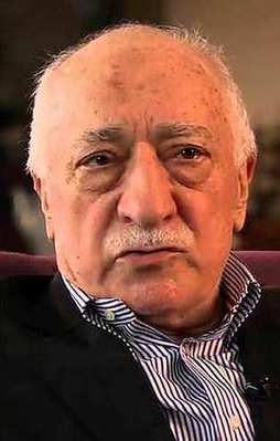 FETÖ ABD'yi de dolandırmış