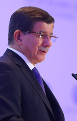 Davutoğlu'ndan kritik Ukrayna hamlesi